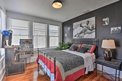 Historic Renovated Home Less Than 2 Mi to Beach and Pier! - image 5