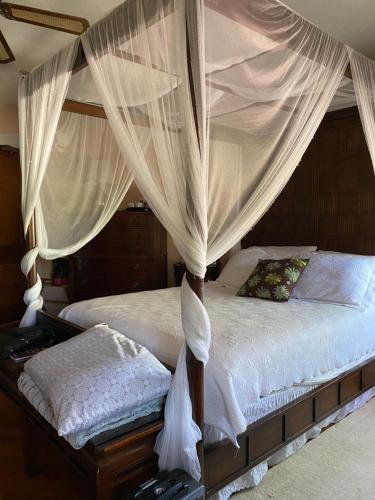 Ms. Maggie's South Country Inn - image 3