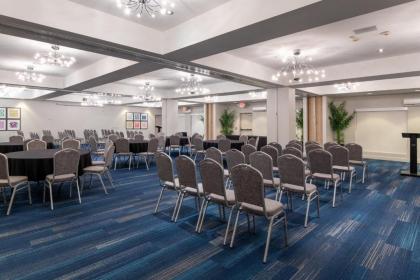 Holiday Inn Express Hotel & Suites Dallas South - DeSoto an IHG Hotel - image 12