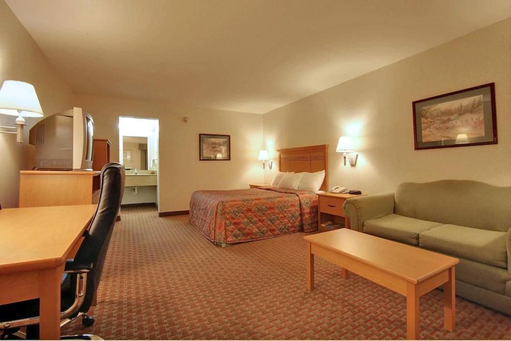 Scottish Inns - image 6
