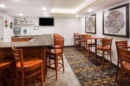AmericInn by Wyndham DeWitt - image 10