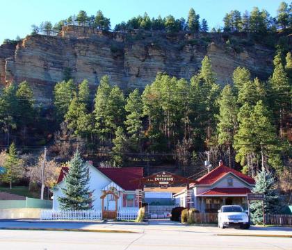 First Deadwood Cottages