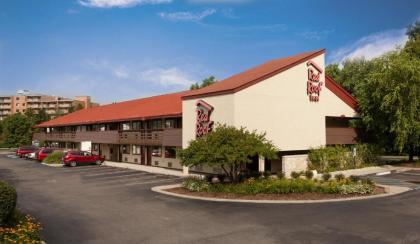 Hotel in Dearborn Michigan