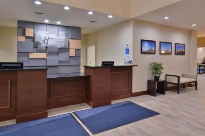 Holiday Inn Express & Suites Dearborn SW - Detroit Area an IHG Hotel