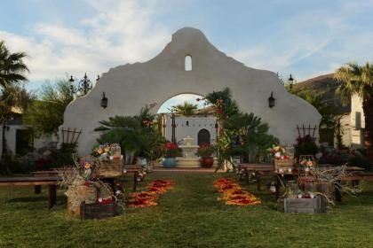 The Inn at Death Valley - image 2