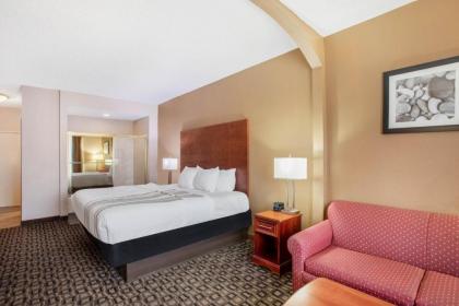 La Quinta Inn by Wyndham Decatur Alabama - image 9