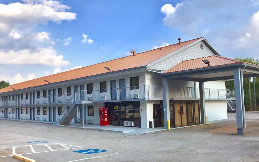 Americas Best Value Inn - Decatur - main image