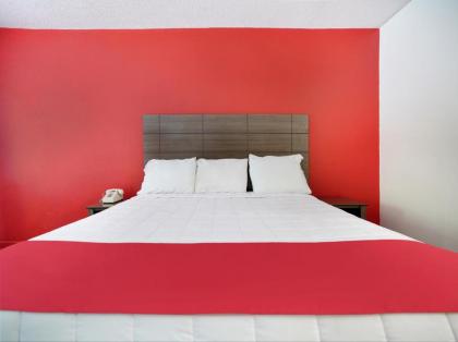 OYO Hotel Decatur I-285 The Perimeter - image 12