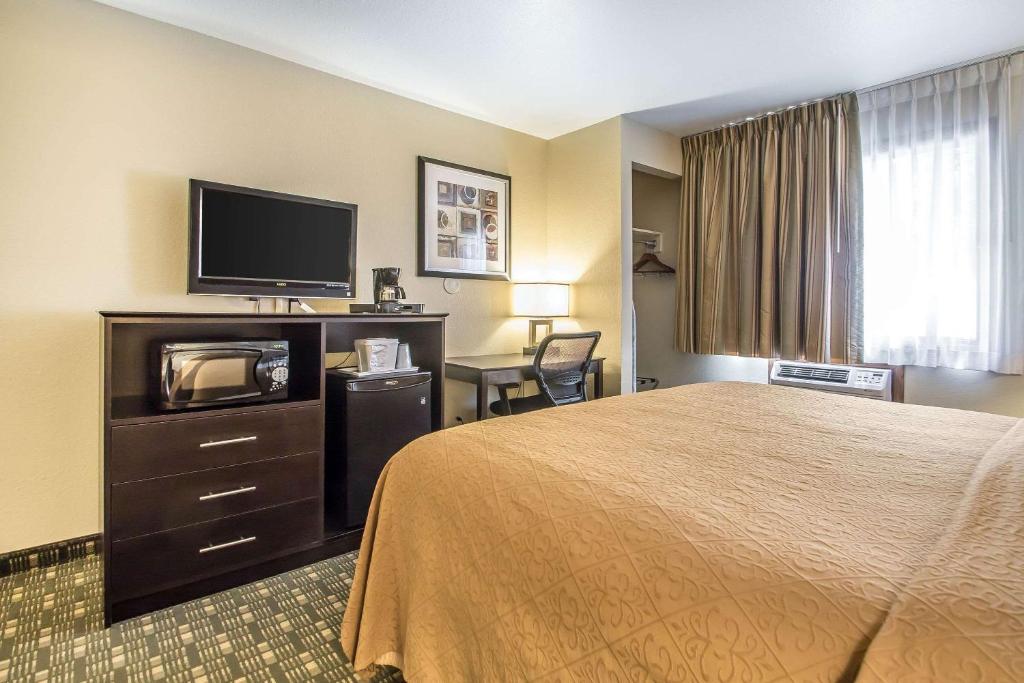 Quality Inn & Suites Decorah - image 5