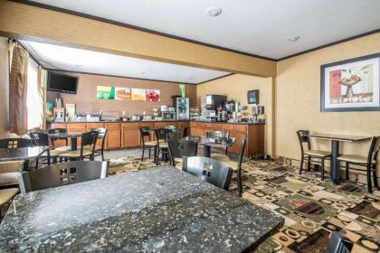 Quality Inn & Suites Decorah - image 8