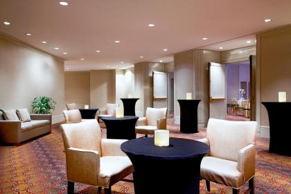 Hilton Boston Dedham - image 16