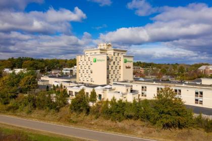 Hotel in Dedham Massachusetts