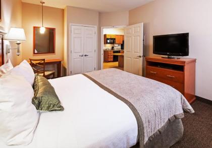 Candlewood Suites Deer Park an IHG Hotel - image 12