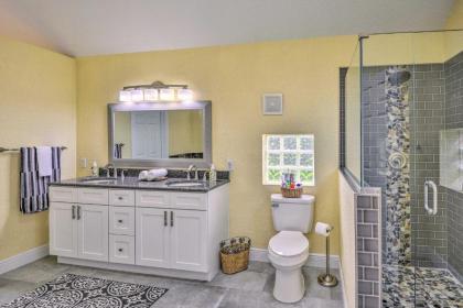 Family Home Walk to Downtown and Stetson Univ! - image 13