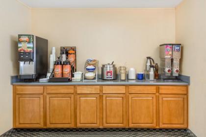 Days Inn by Wyndham Deming - image 12