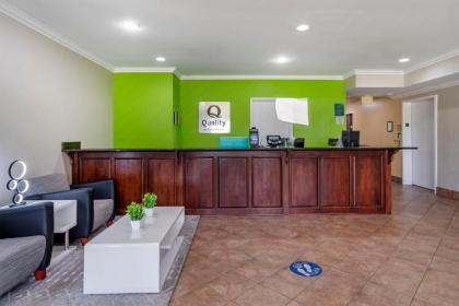 Quality Inn & Suites - image 6