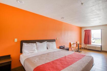 OYO Hotel Denham Springs I-12 - image 12