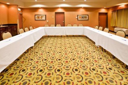 Comfort Inn & Suites Denison Lake - Texoma - image 10
