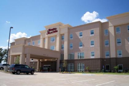 Hampton Inn & Suites Denison - image 12