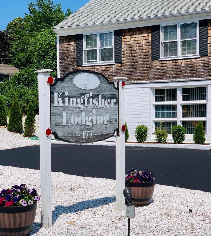 Kingfisher Lodging - main image