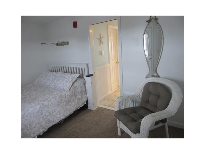Oceanside Condos - image 3