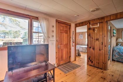 Cape Cod Condo Walk to Shops Food Beaches!