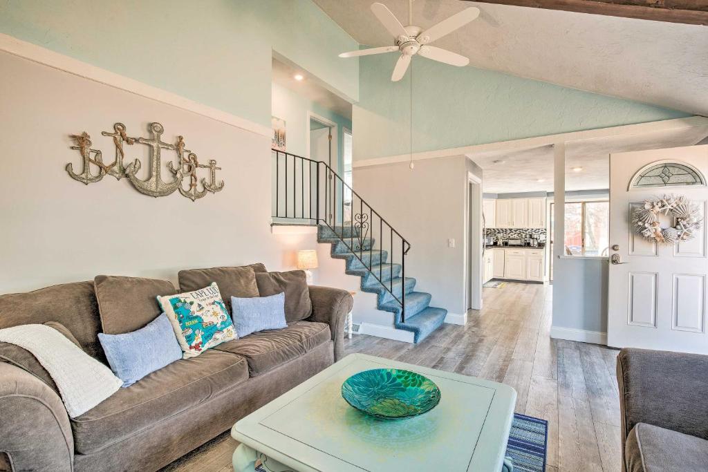 Charming Home with Deck and Grill Walk to Beach! - main image