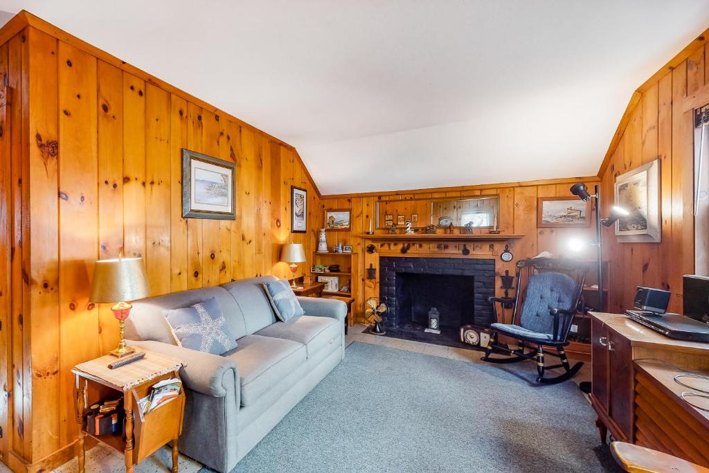 Uncle Rolfs Cozy Cottage - image 3