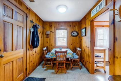Uncle Rolfs Cozy Cottage - image 5