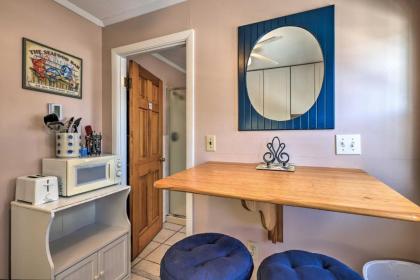 Cape Cod Retreat with Gas Grill Steps to Beach - image 13