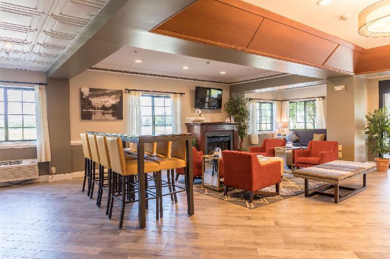 Best Western Denton Inn - image 2