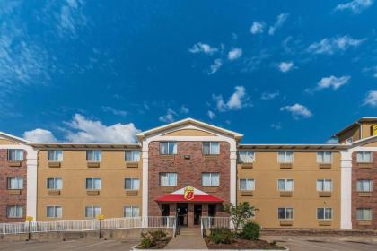 Super 8 by Wyndham Denton Denton Texas