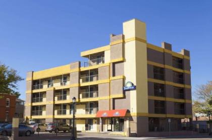 Days Inn by Wyndham Denver Downtown - image 2