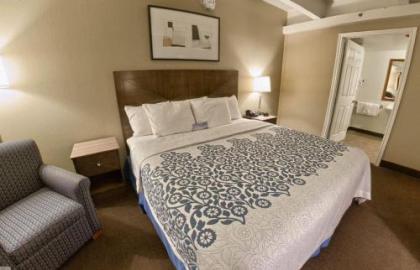 Days Inn by Wyndham Denver Downtown - image 5