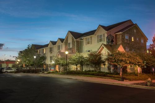 TownePlace Suites Denver Southeast - main image