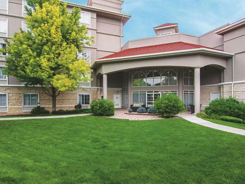 La Quinta by Wyndham Denver Airport DIA - image 4