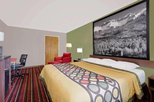 Super 8 by Wyndham Denver Central - main image