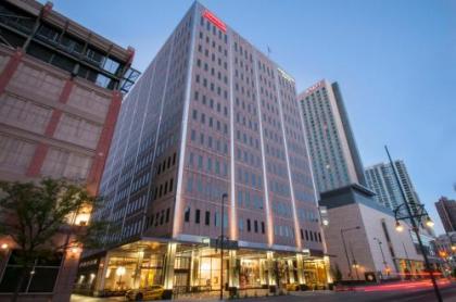 Hampton Inn & Suites Denver Downtown Convention Center