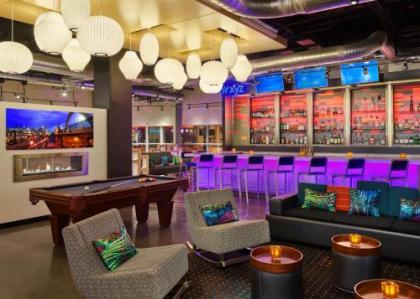 Aloft Denver Downtown - image 3