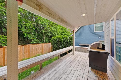 Gleneden Beach Escape - image 4