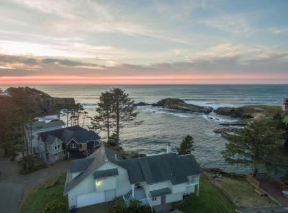 Pirates Cove - image 2