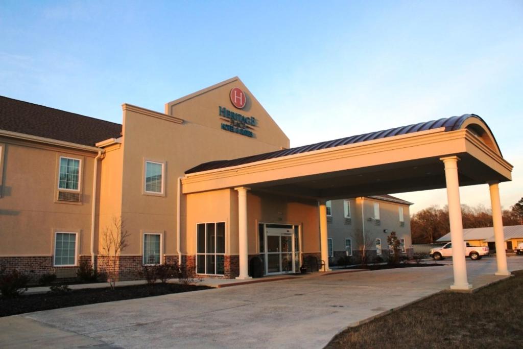 Heritage Place Hotel and Suites - main image