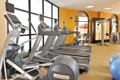 Embassy Suites Des Moines Downtown - image 4