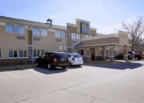 Quality Inn & Suites Des Moines Airport - main image