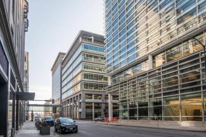 Frontdesk R&T Lofts Downtown Des Moines - image 5