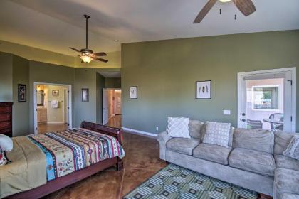 House with Mountain Views - 13 Mi to DT Palm Springs - image 12