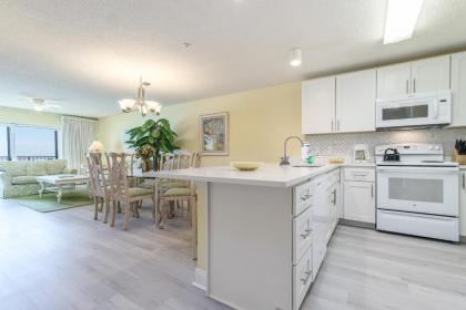 Emerald Dunes #204