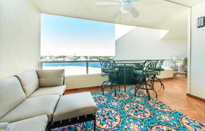 East Pass 505 by RealJoy Vacations