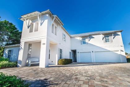 Sea Pearl by RealJoy Vacations Destin