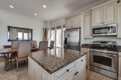 Serenity Shores by Destin Getaways - image 5